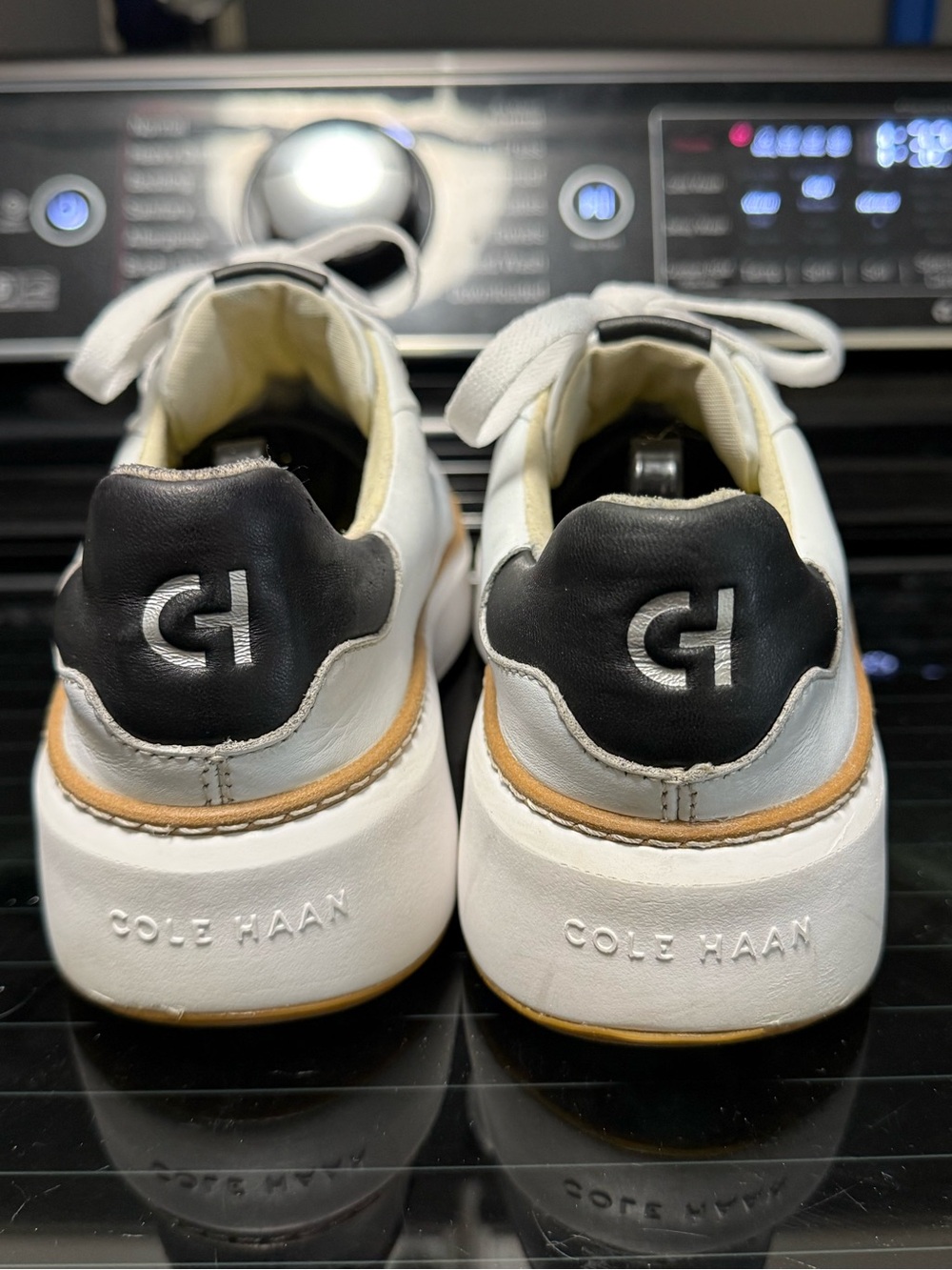 Cole Haan Grandpro Topspin Leather Sneakers White/Tan Women’s Size: 7M (W22707) - Picture 6 of 14